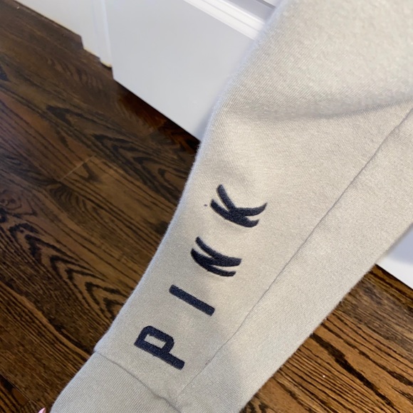 Army green Victoria’s Secret zip up - Picture 3 of 4